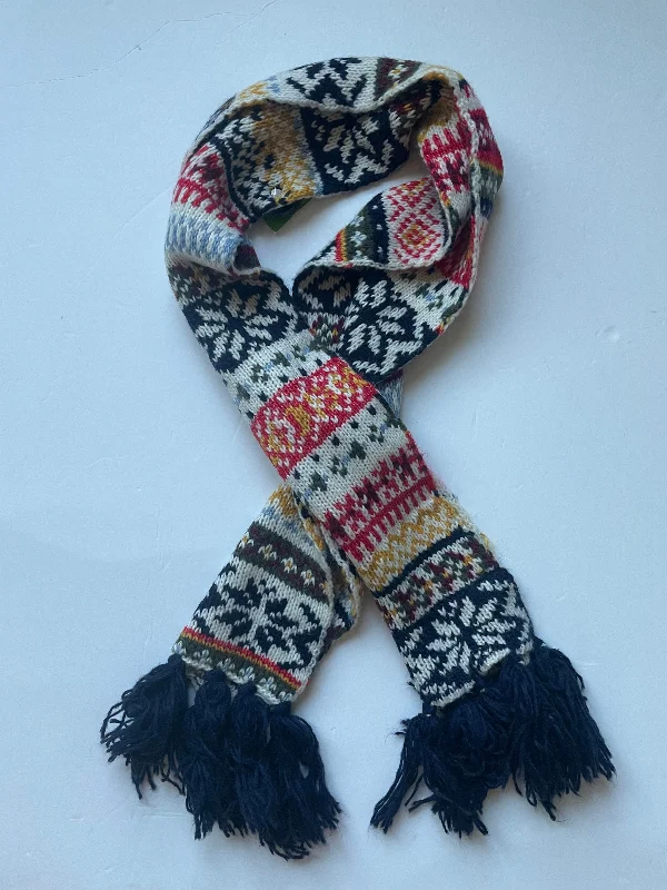 Scarf Winter By Clothes Mentor In Multi-colored