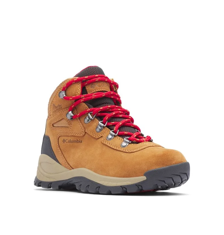 Women's Newton Ridge Plus Waterproof Amped Hiking Boot - Elk/Mountain Red