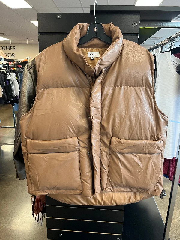 Vest Puffer & Quilted By Clothes Mentor In Brown, Size: Xl